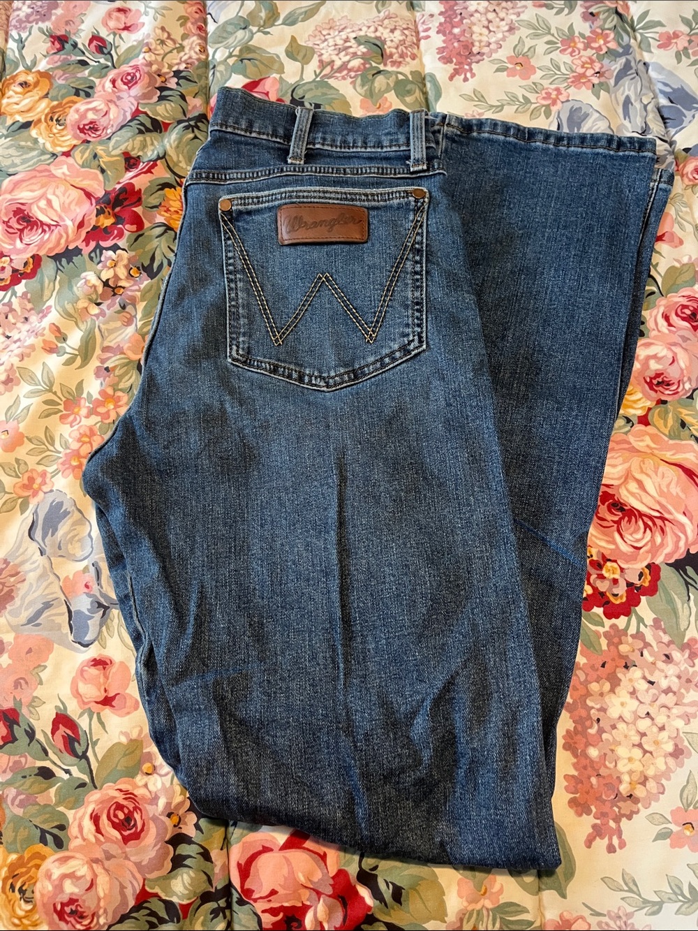 Men’s wrangler retros